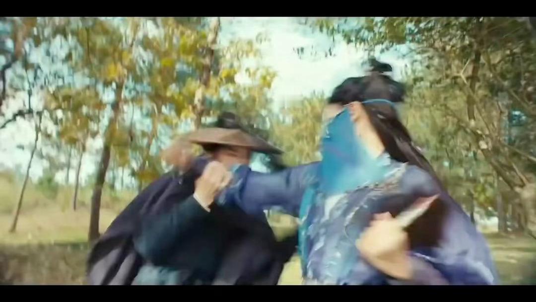 杨洋张予曦对打这段《雨霖铃》这场打戏直接封神！杨洋展昭招式凌厉爆发力十足，每一招