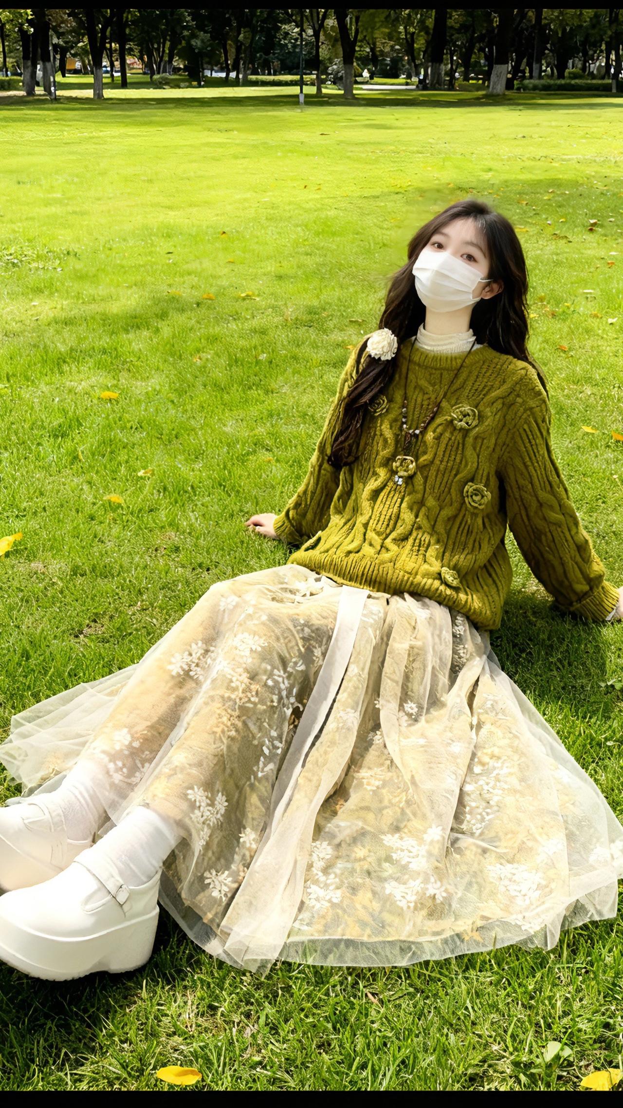 秋日氛围感穿搭｜这件毛衣直接把“温柔”焊在身上🍂

谁懂啊！这件橄榄绿麻花毛衣