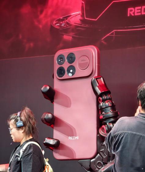 红米K100Pro系列官宣，8月11日晚七点发。先发Pro和ProMax双大杯，