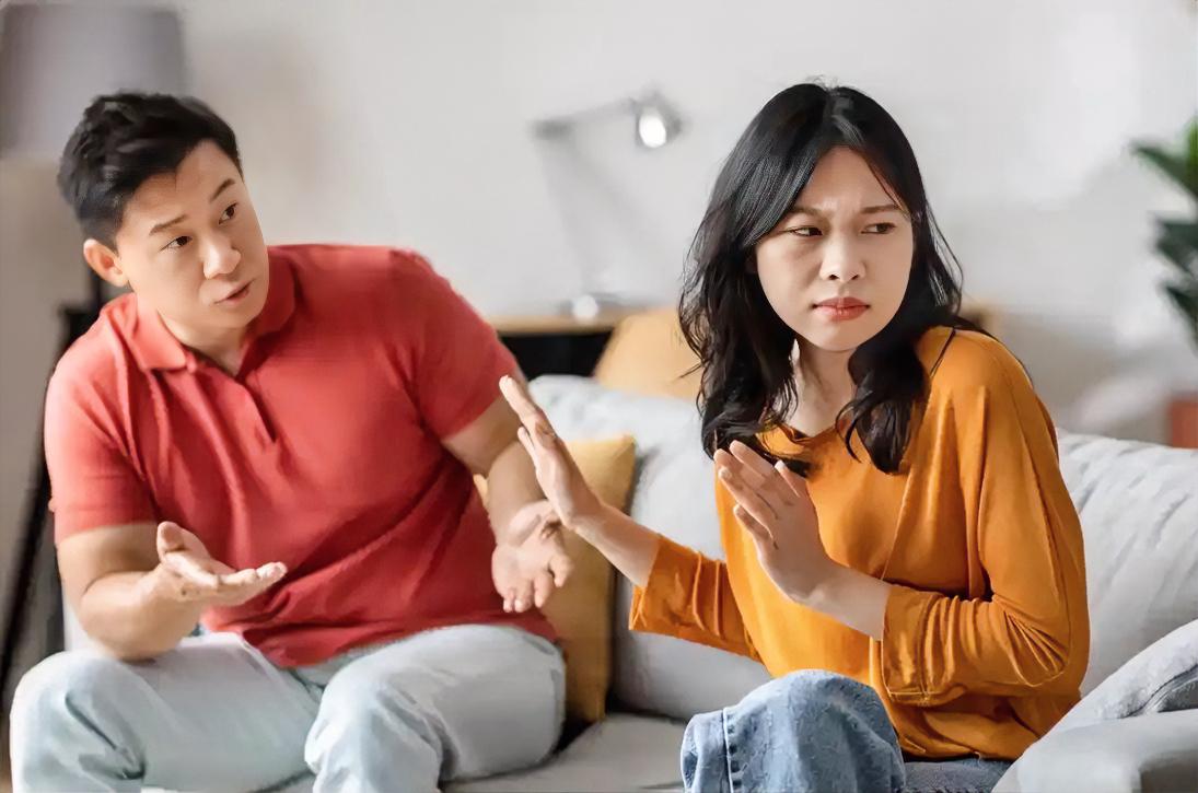 他吵架时的态度，跟爱不爱你关系不大

你觉得，一个老跟你吵架的人，他爱你吗？
我