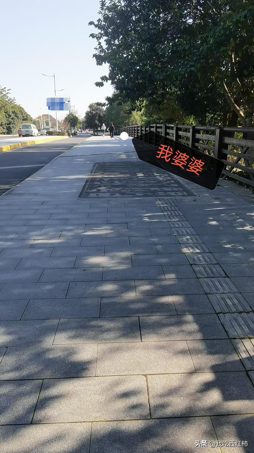 孕37周+4，去医院产检，去的时候老公开车送去的，之后他就去上班了，他妈陪我产检