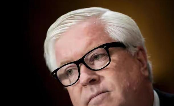 美驻日大使：也开口了就在薛剑痛斥高市早苗余音绕梁之际，美国驻日大使格拉斯憋不住了