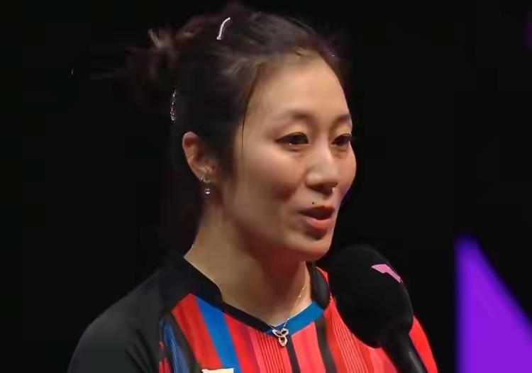 42岁韩莹战胜王曼昱：赛后采访快哭了

没想到没想到能赢下来，我之前和曼昱打，最