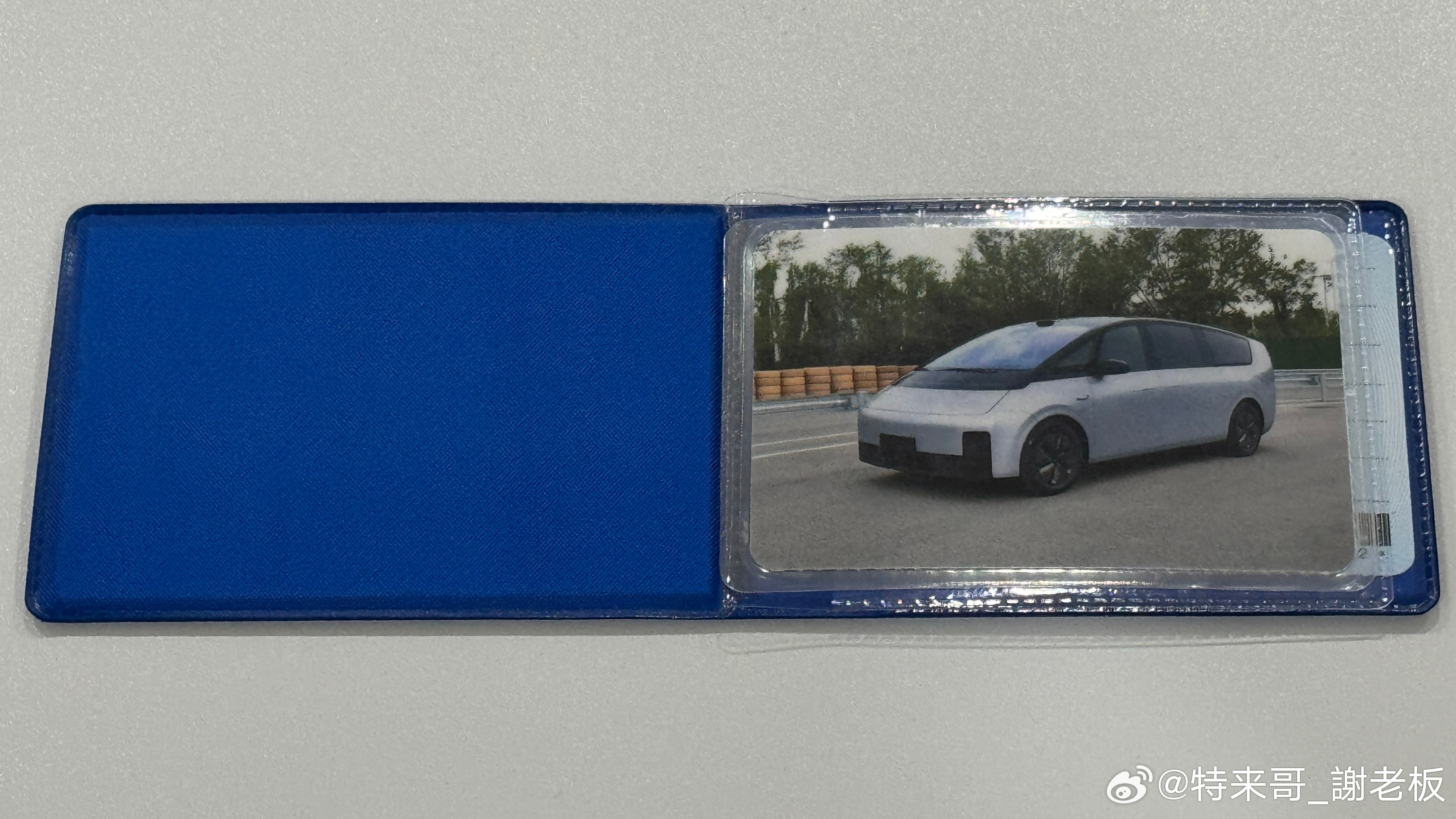 我买了理想MEGA HOME两个月后在10月24日，把车卖掉了～虽然仅持有了两个