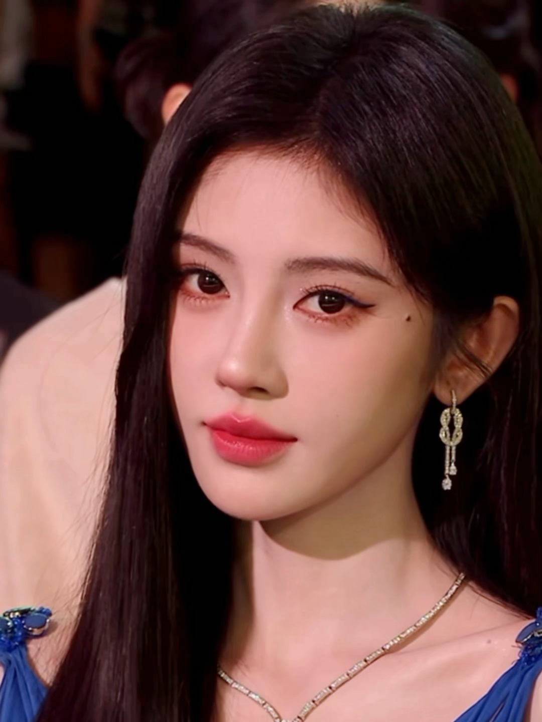 女神就这样盯镜头魅惑我星光大赏内场鞠婧祎