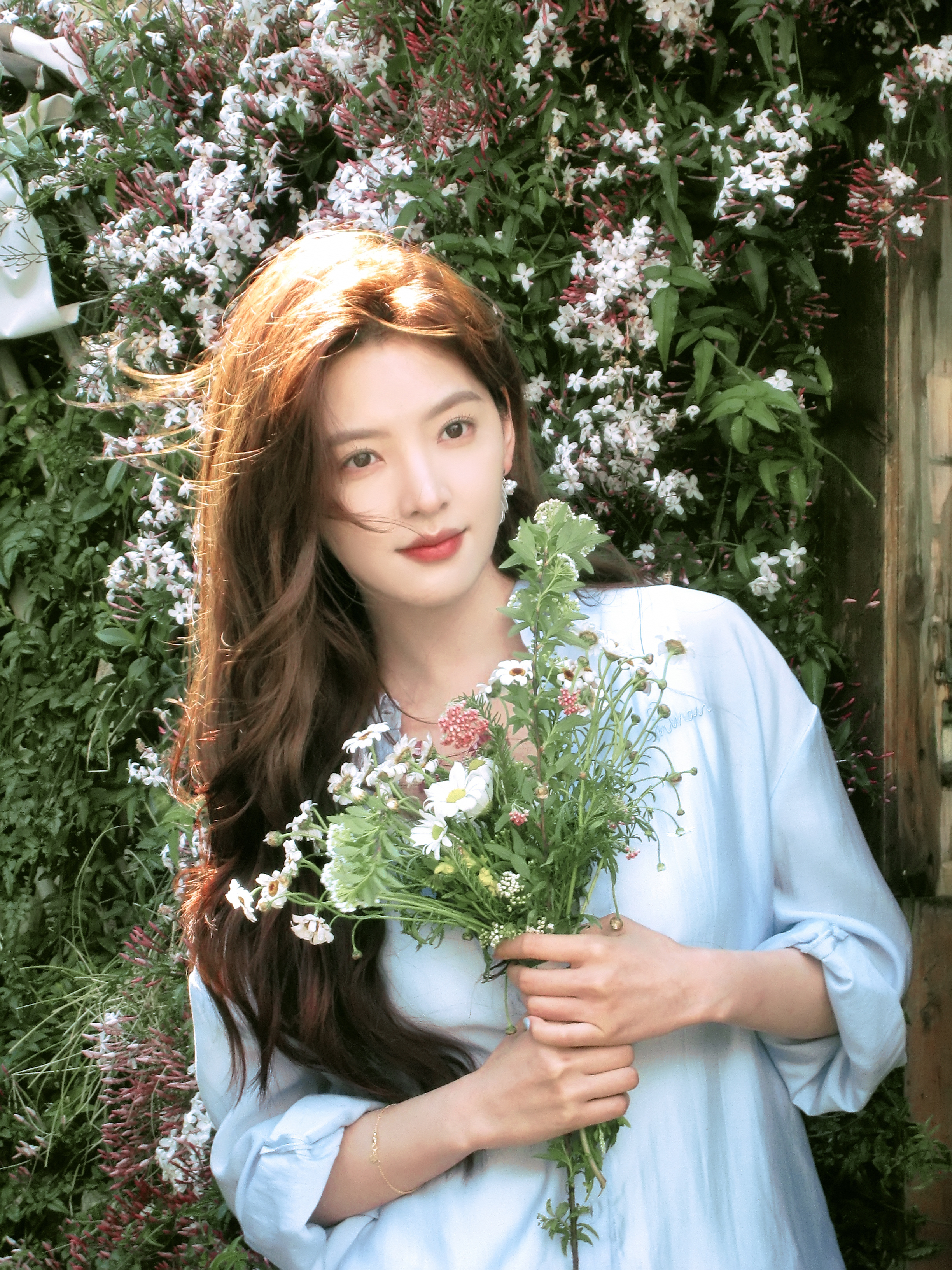 花 香💐 '章若楠 ​​​