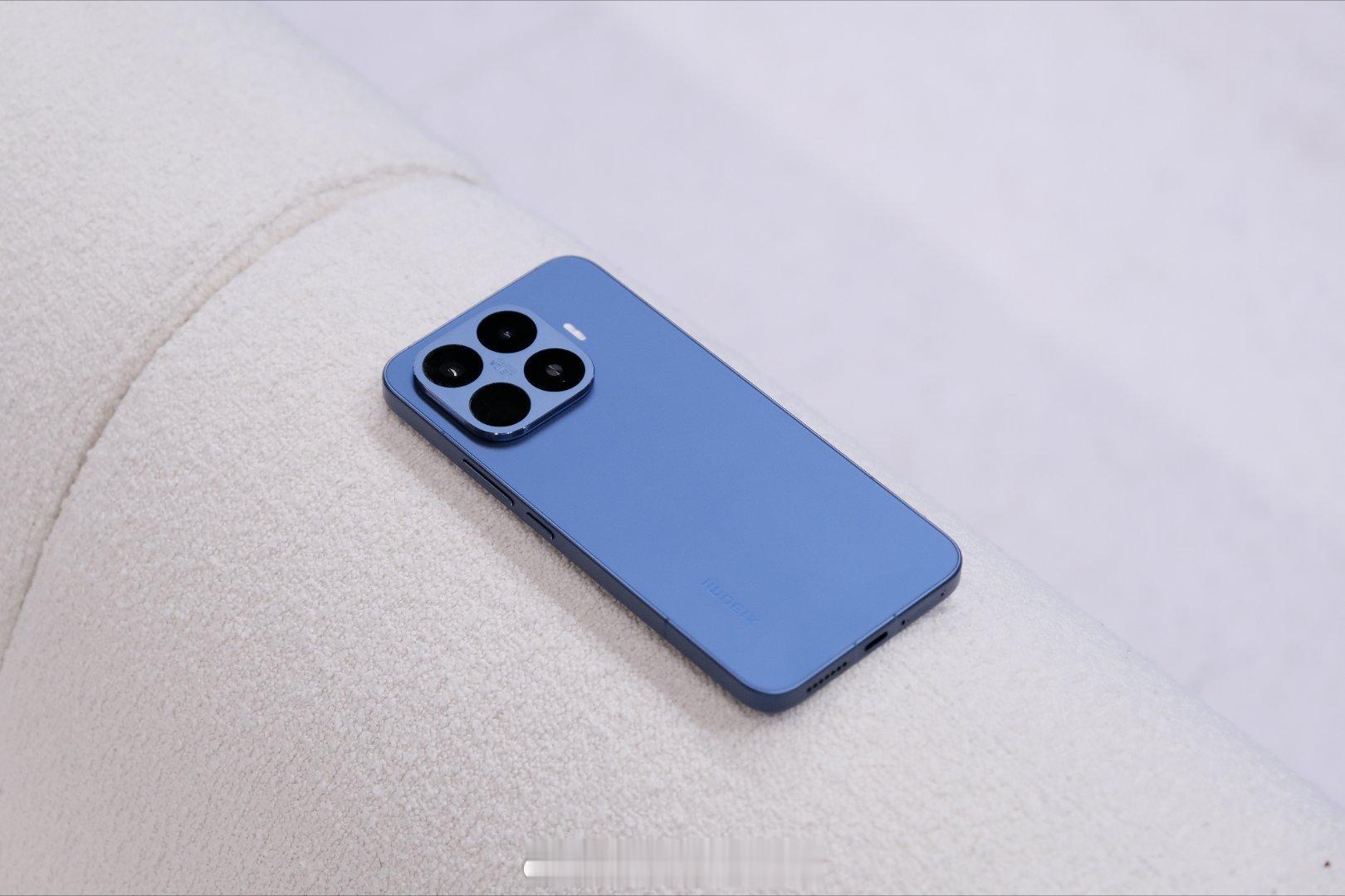 今天来聊聊小米17系列的新成员——小米17T Pro。小米T系列主要针对的是海外
