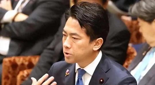 日本在东海滋事，才是安全风险的真正根源！我军训练合理合法，用火控雷达锁定，是按标