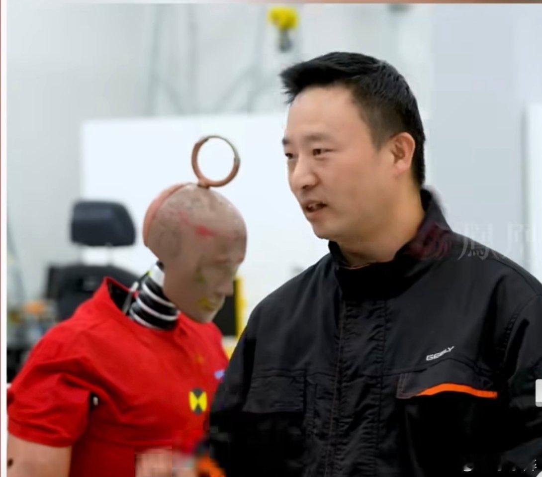 1个汽车碰撞假人身价达1200万被浙江这座假人试验室震惊了 汽车碰撞假人虽价格高