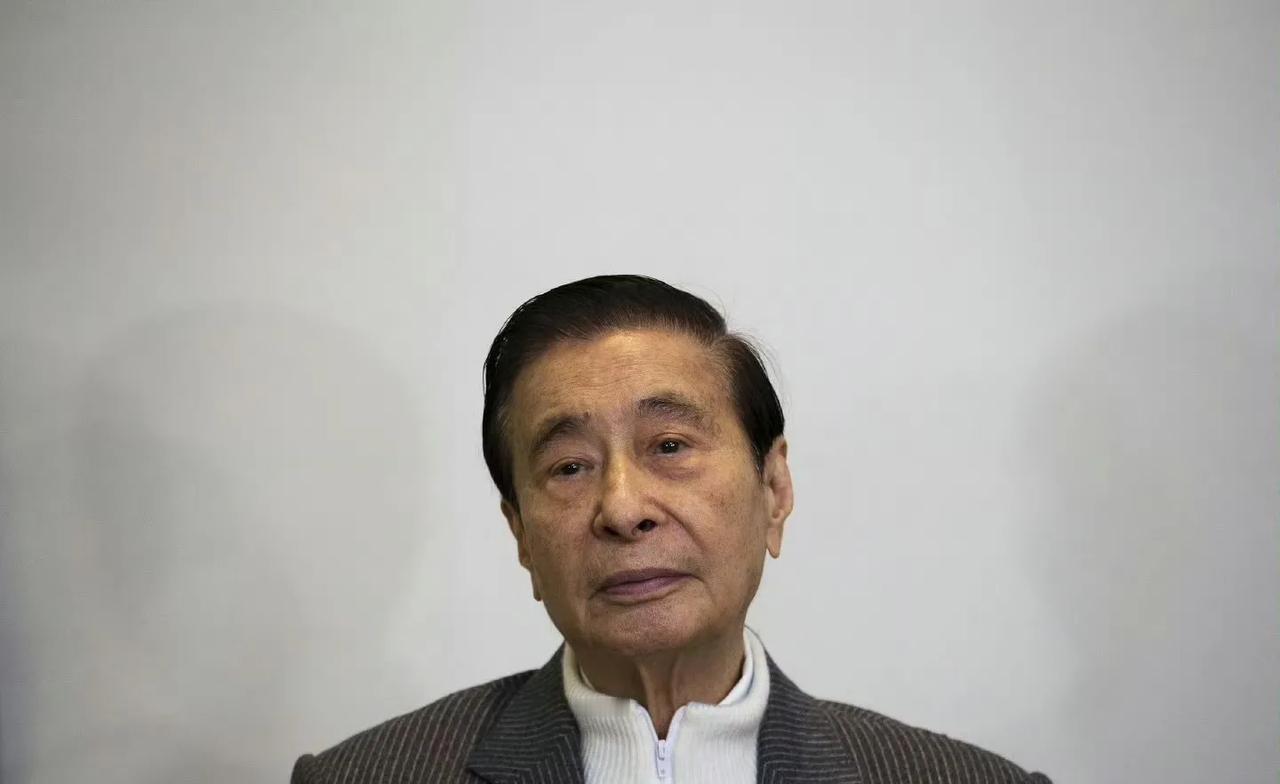 李兆基去世，有钱人都命长我发现，人家90岁才正式退休，八十多岁还有工作，人还得自