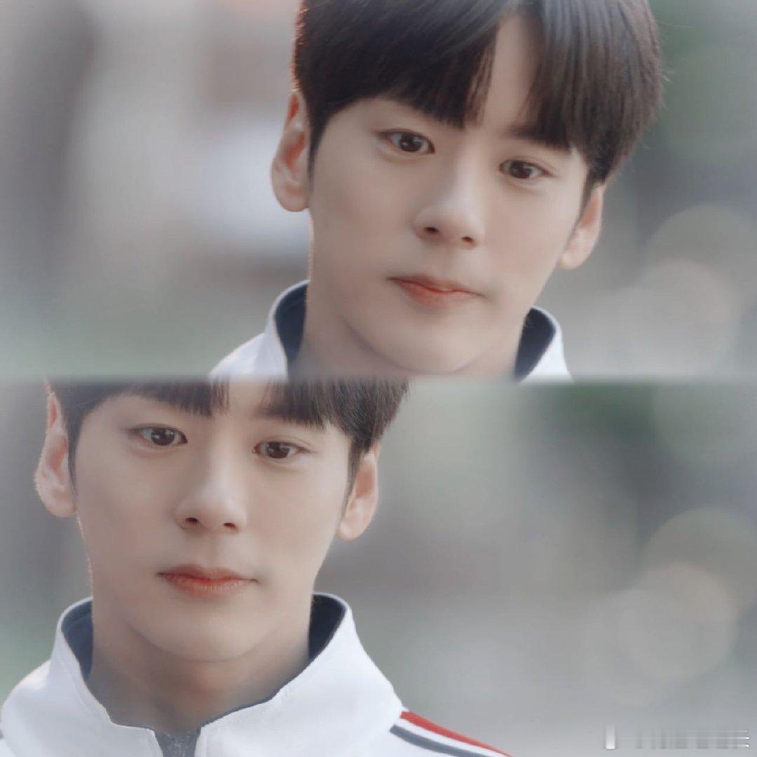 #魏哲鸣闯进暗恋文学赛道#魏哲鸣在新剧中的表现太出色了，他把暗恋的情感演绎得非常