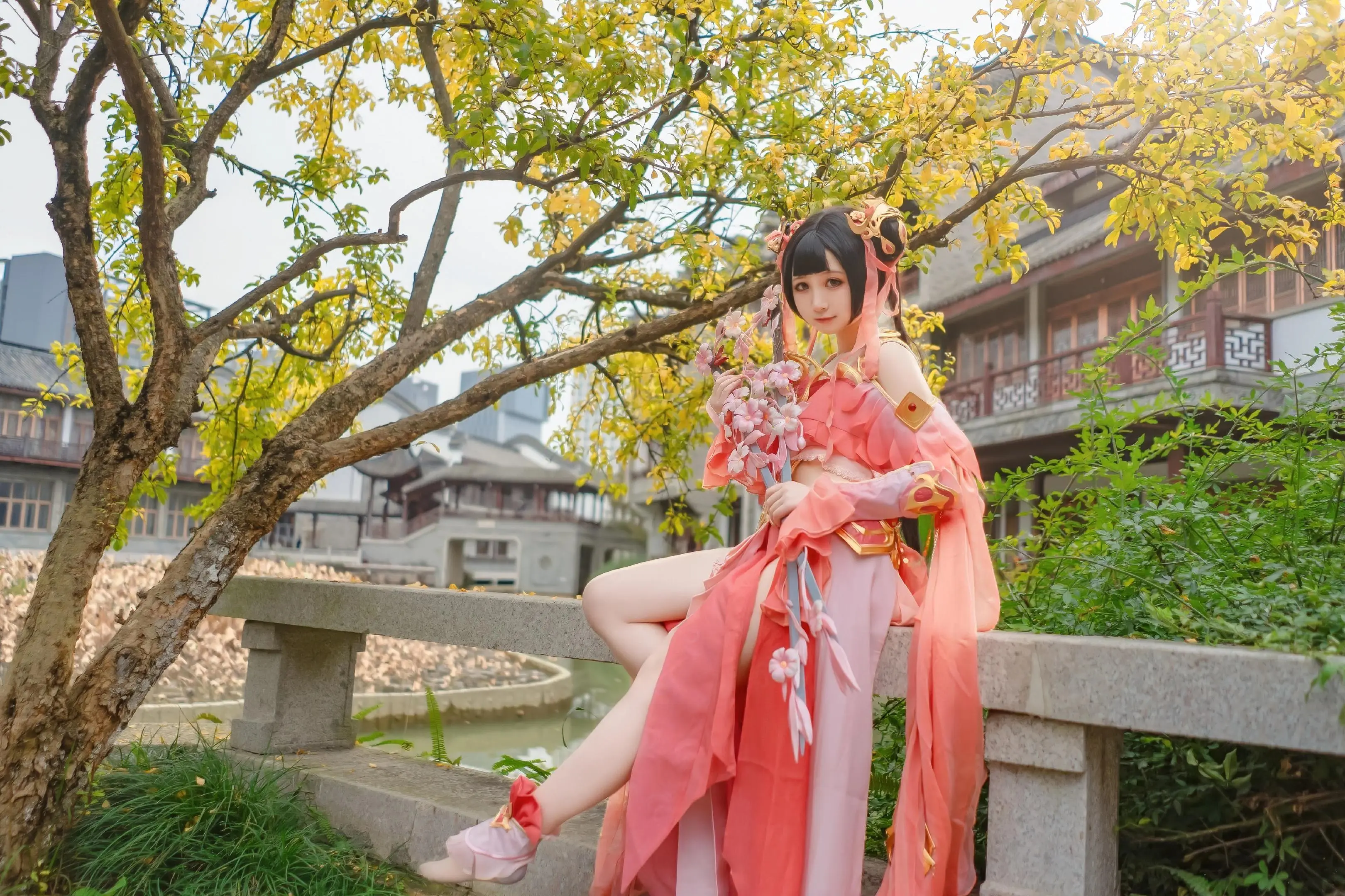 六年前出的驰冥秀萝。