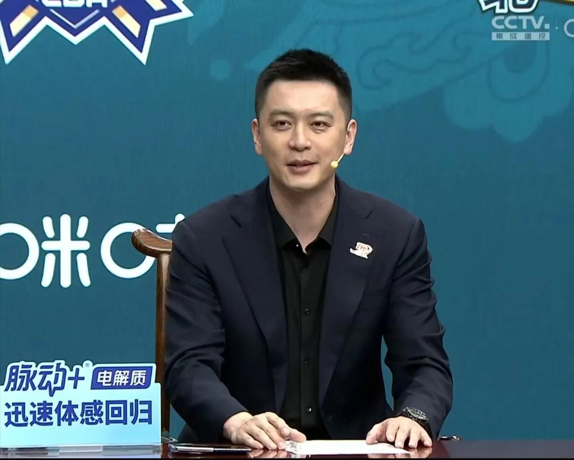 最受不了有些球迷，说话总是反反复复，常规赛，很多人都说辽宁能打进四强就知足了，可
