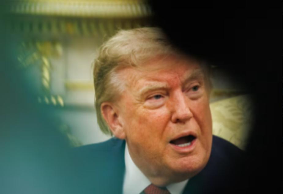 特朗普露馅了！ 拿伊朗当幌子满世界放狠话，中国专家一句话拆穿：他不是想施压，是真