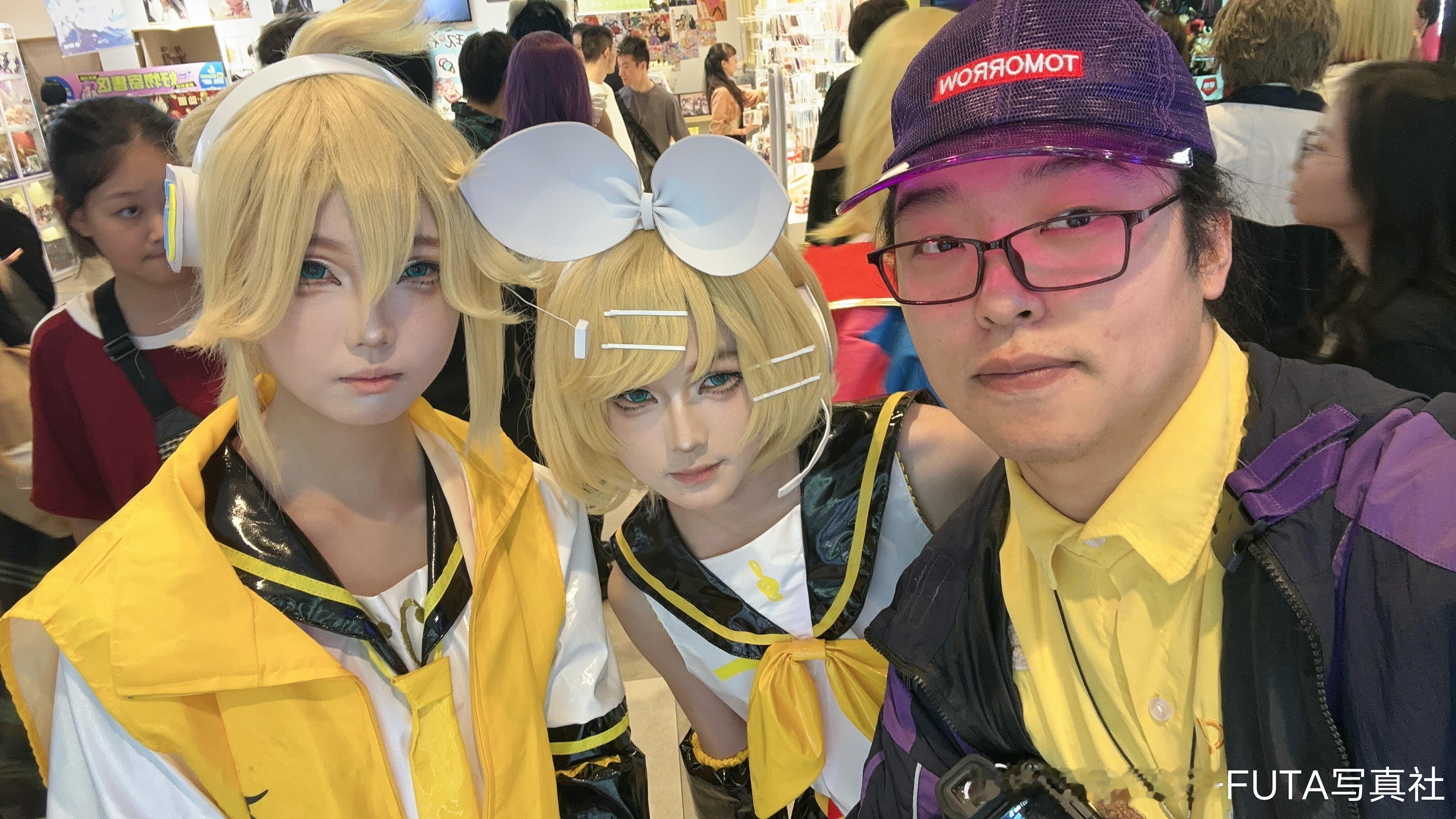 cosplay[超话]  今天好冷 出门要加衣服.又到了满30减15的季节. 拍