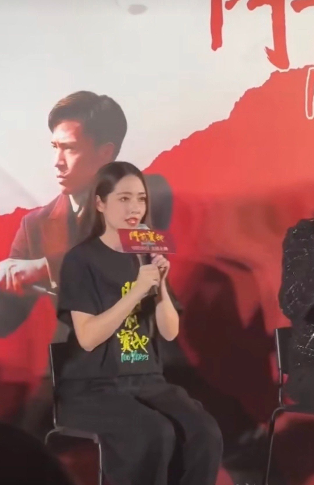 #向佐郭碧婷合体宣传新电影# 夫妻俩合体总是能够让大家感受到甜甜的氛围，向佐和郭