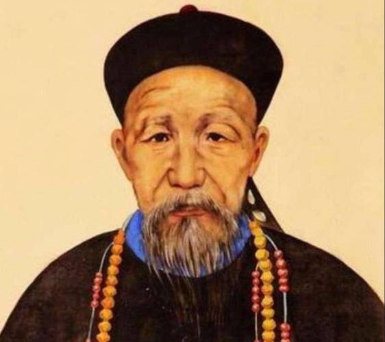 曾国藩：从一个人的声音，就能知晓“祸福前程”，有什么技巧？
 
提起曾国藩，后人