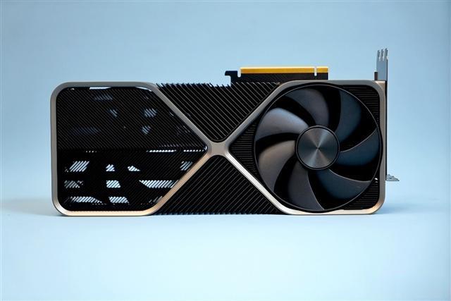 9499元游戏神卡！NVIDIA RTX 4080显卡拆解图赏