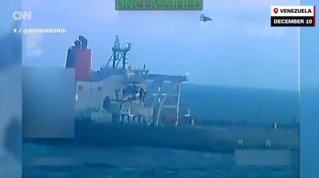 特朗普政府加大对加拉加斯的施压力度，美国在委内瑞拉海域扣押另一艘船只

原文:U