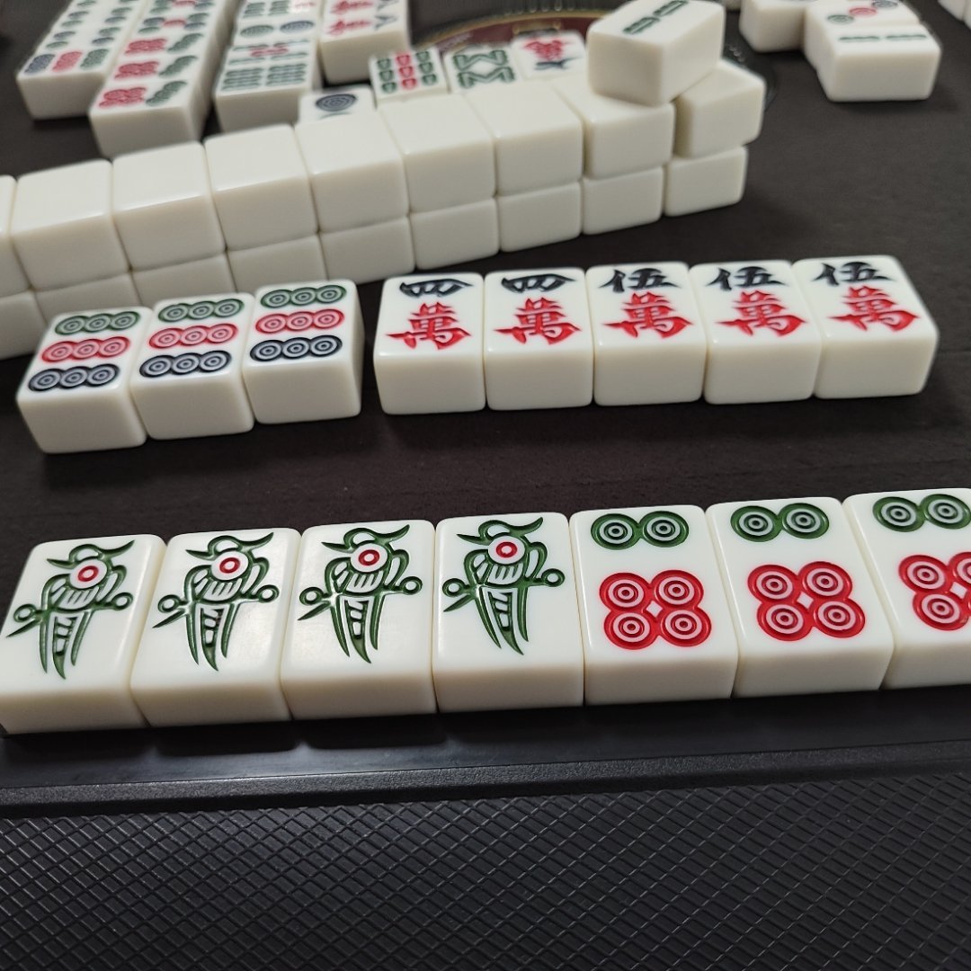今天手气有点好，自摸大妹子 