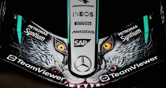 哥斯拉VS狼王！
这一次的铃鹿赛道，有两个动物涂鸦很有关注度，那就是哈斯赛车的哥