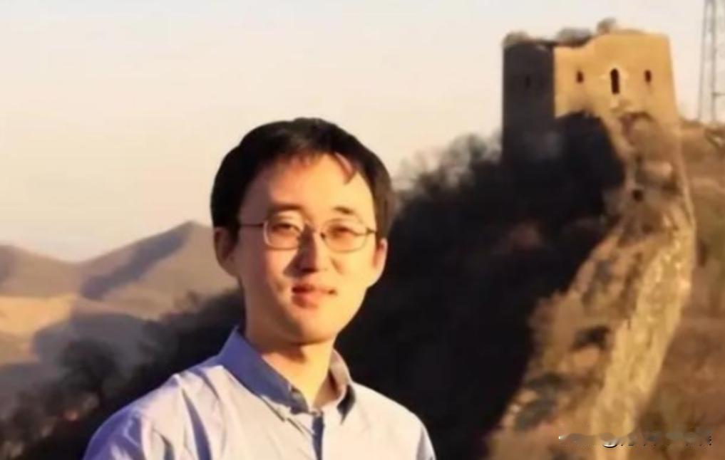 “郑州大暴雨是报应！活该被淹！”这些话竟然是清华大学高材生李睿说的，本该是国家的