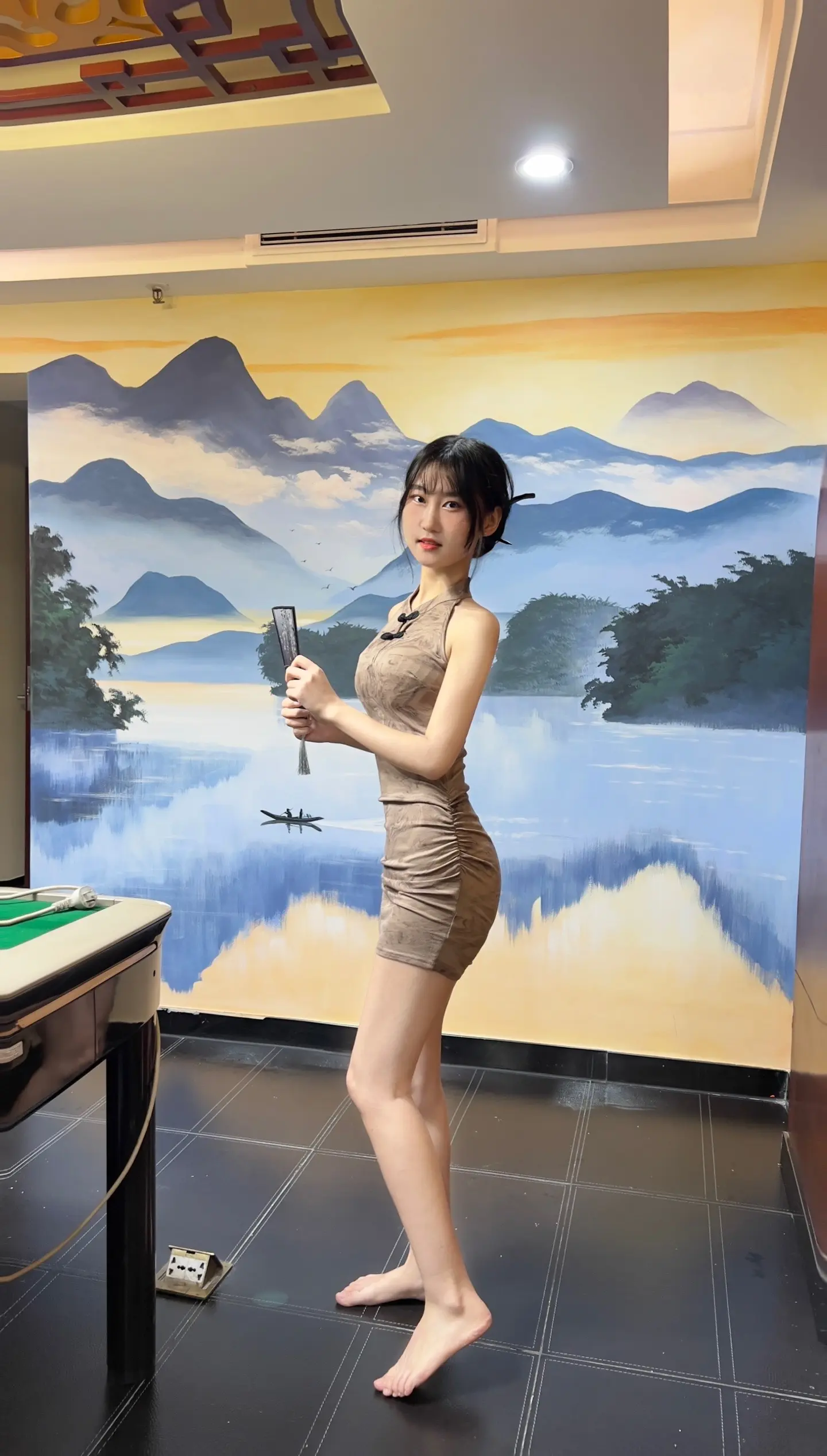 今天画一幅新中式山水水墨画，清新淡雅简洁🎨深圳墙绘广东墙绘浮雕壁画