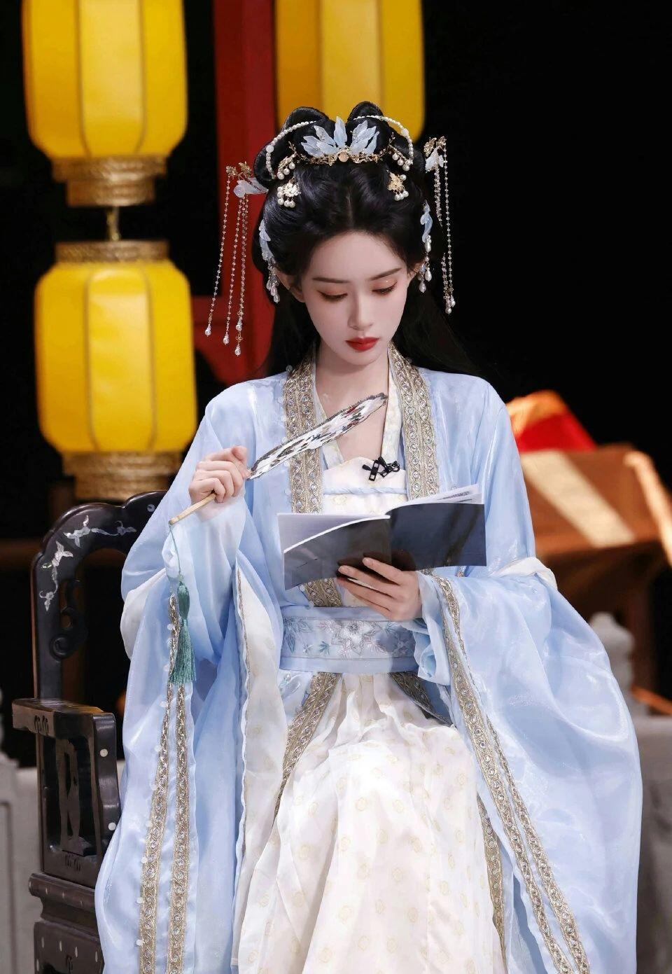 这是哪个剧的妆造啊，这也太好看了吧？！？孟子义[超话] ​​​