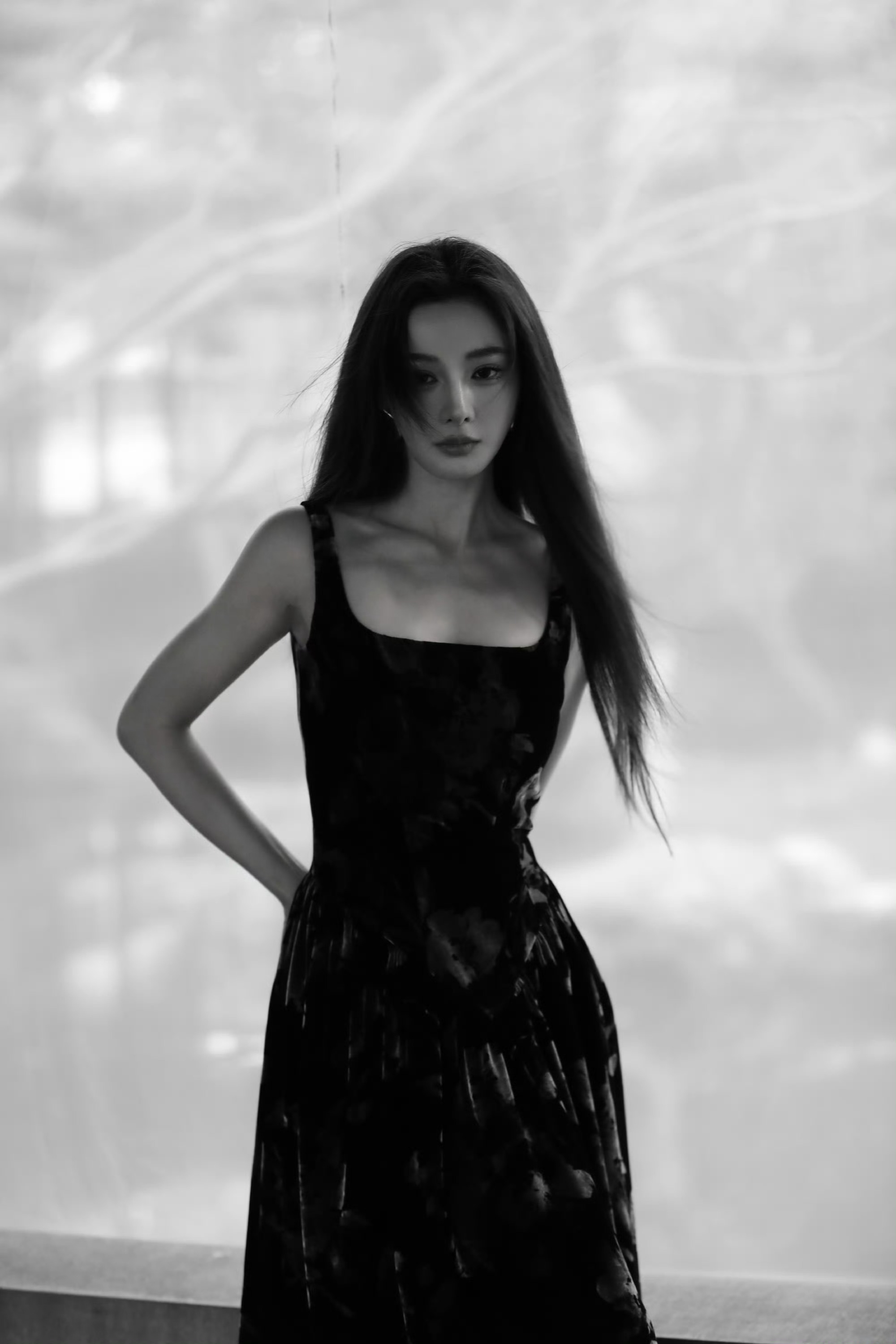 彭小苒追花启春大片花絮寻美雅集 