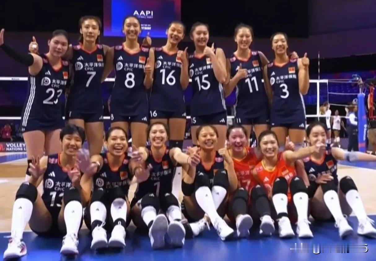 3：1胜加拿大女排 中国队发球建功
今晨，在阿灵頓第二场比赛中，中国女排3：1战