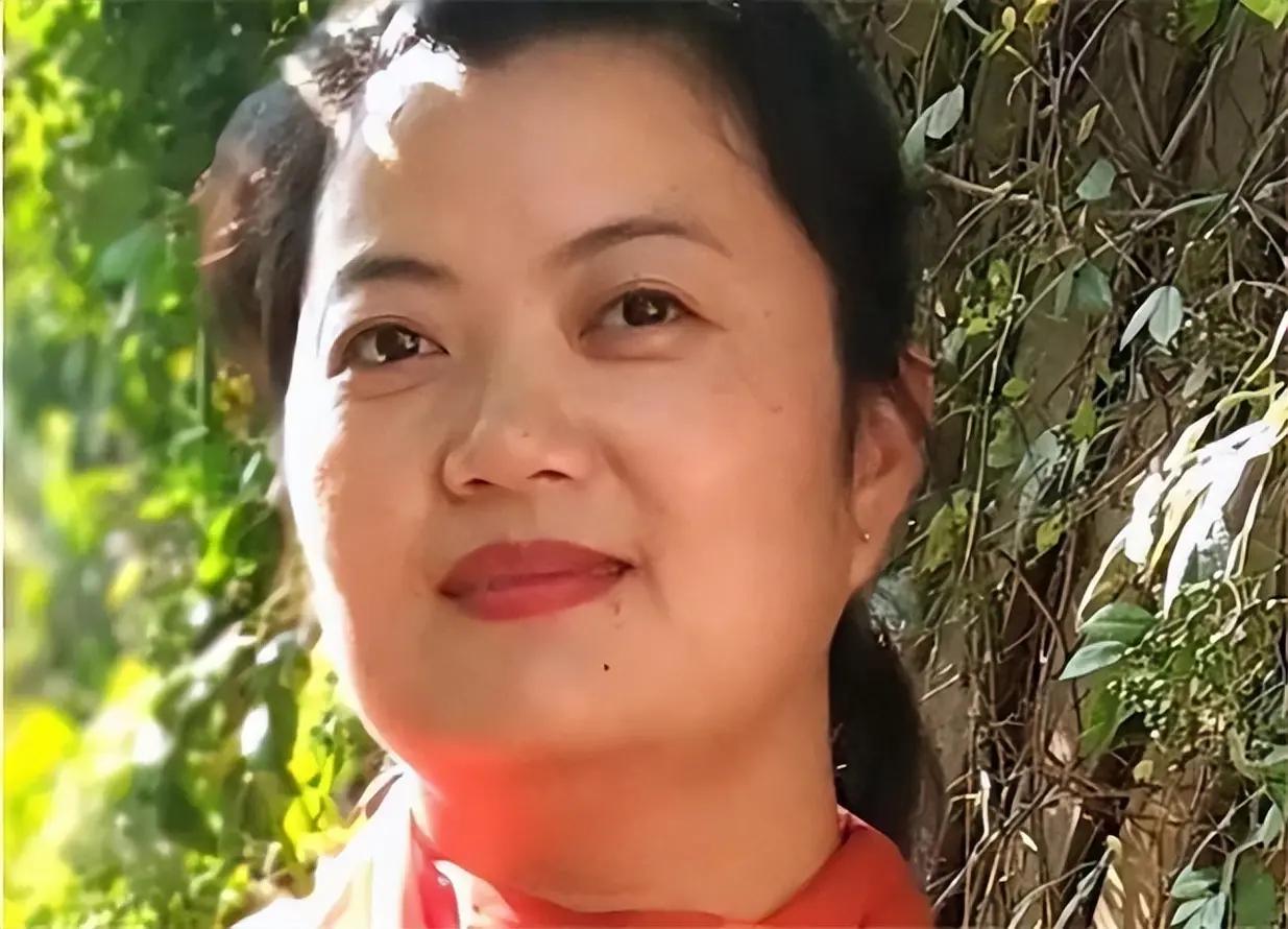 曾被称“中国女首善”，向美国承诺豪捐，却拖欠员工薪资，何巧女如今下场令人唏嘘
 