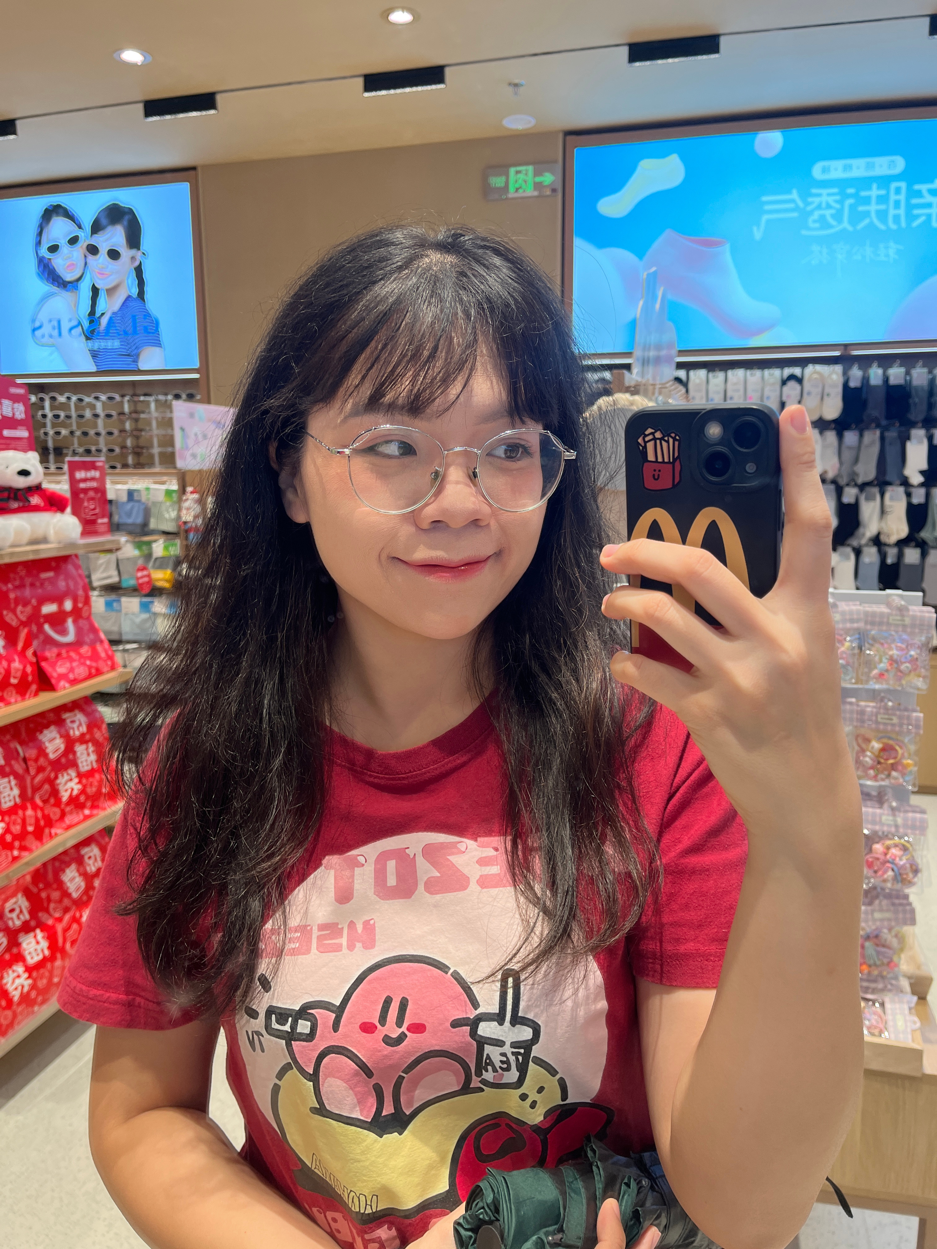 本周随拍来啦📸随手撸的妆💅🏻海绵宝宝的丑鱼真的好搞笑✌🏻️oce的鸡🐔