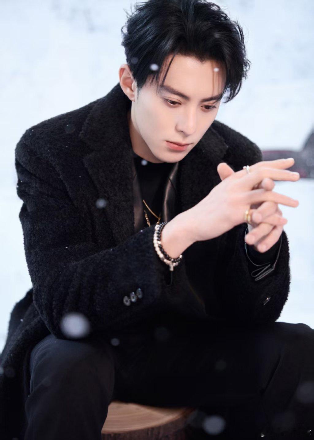 王鹤棣爱你老己你好星期六 自我接纳天花板！尾椎答案爆笑全场，认可过往超真诚，爱你