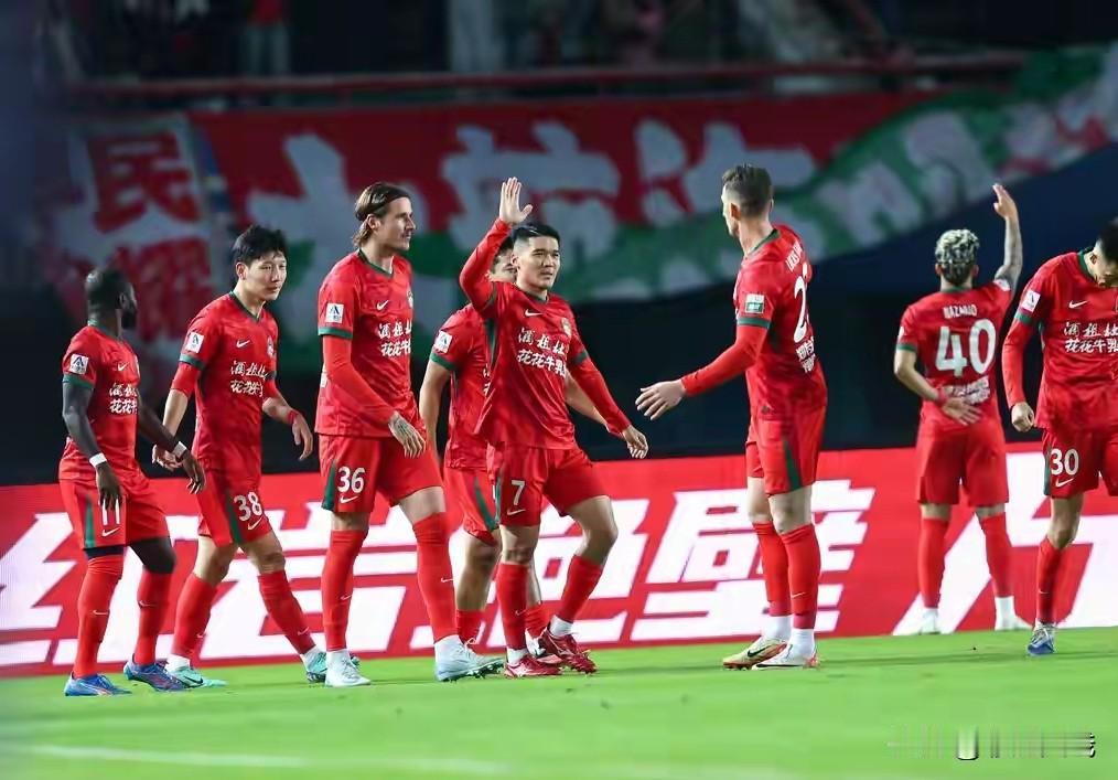 2025赛季足协杯决赛即将上演！

河南队移师江苏苏州比赛地，主帅拉莫斯获得下赛