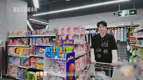 喜欢你我也是饺子面条之争照进恋综恋综何书桓 朱昊谦的处境真是耐人寻味，面对两个女