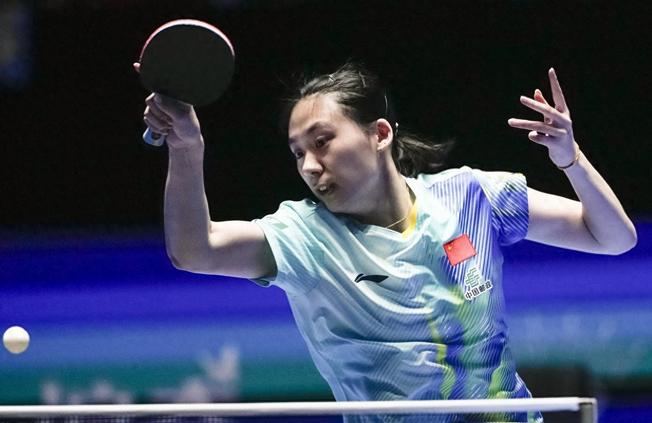 WTT常规挑战赛萨格勒布站女单1/4决赛，中国队独苗陈熠苦战五局以11-5、11