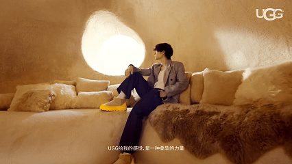 宿命感拉满！羊毛卷王一博和雪地靴的冬日双向奔赴，真的狠狠戳中～新款雪地靴温暖与松