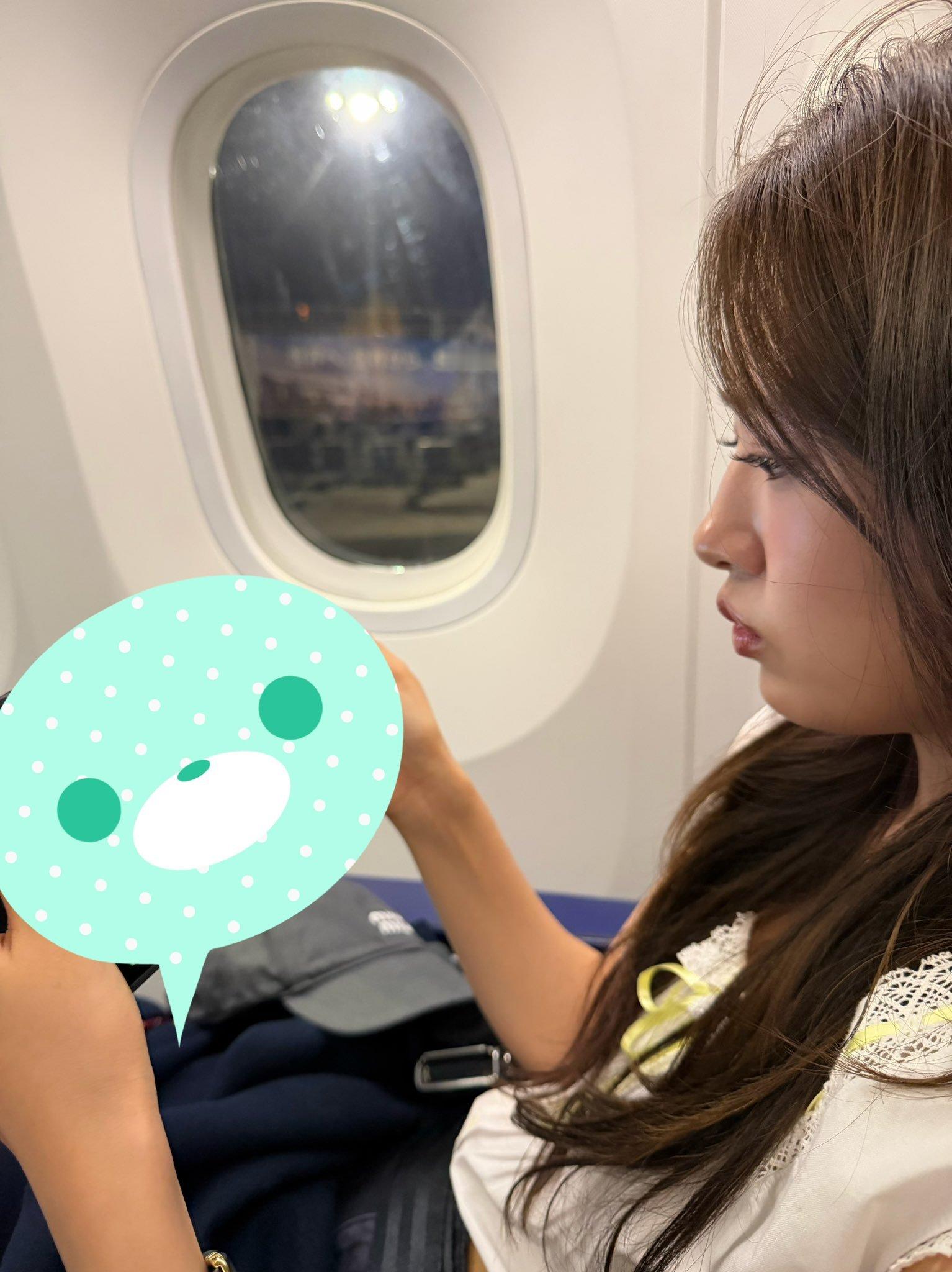 260901 🐿️成员推宥真啊生日快乐 -`♡´-专注时的小嘴真可爱呢安宥真0