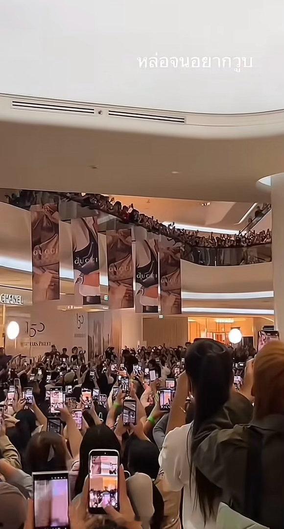 宋威龙 宋威龙gucci大地广、还有gucci四推封、泰国线下人气很高啊