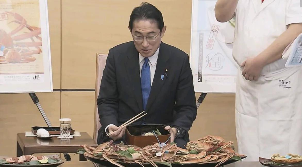 有这样一种说法，日本是在没有钱的情况下不得已采取把核污染水排入大海的措施，真的是