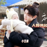 曾舜晞带娃图鉴大赏！片场哄娃、综艺带娃、剧里护娃，不知不觉攒齐一整个带娃套餐，温