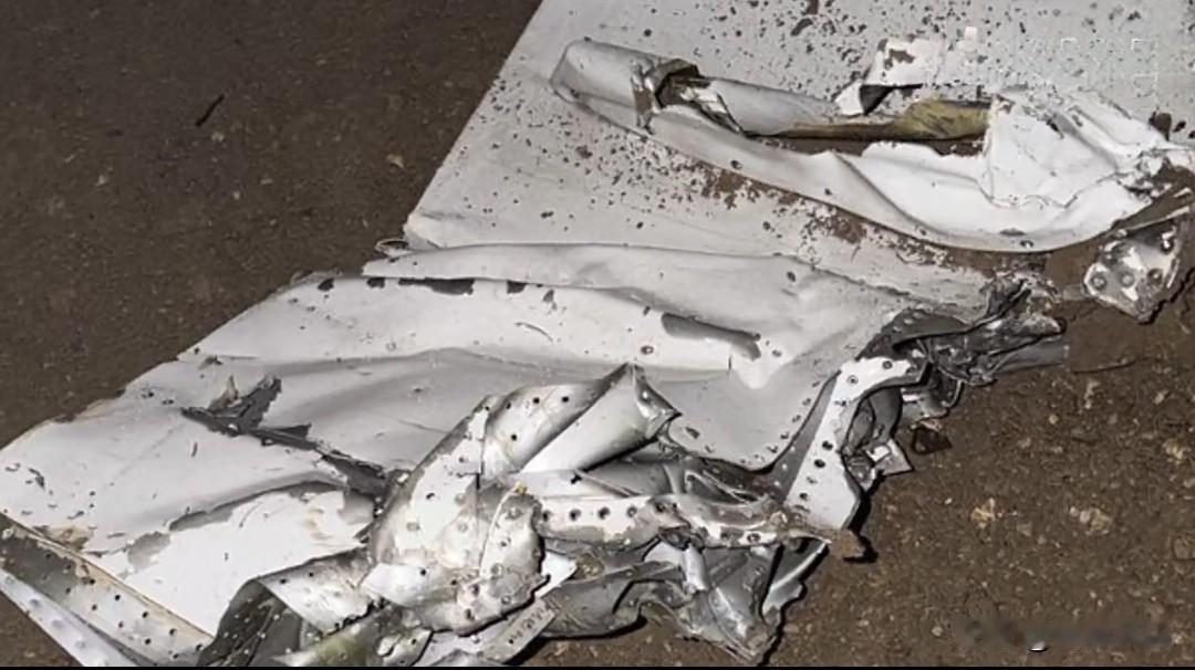 当地时间12月23日晚上20时10分，利比亚团结政府军方总参谋长哈达德结束对土耳