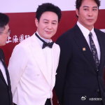 张颂文首封国际影帝张颂文金爵奖影帝本届上影节金爵奖最佳男演员归属张颂文，他在纸盒