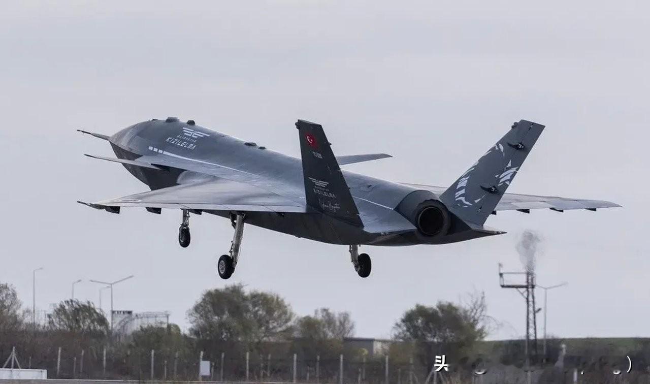 为什么伊朗的导弹打不掉
以色列空军机场的战机？

以伊战争已持续31天了，

以