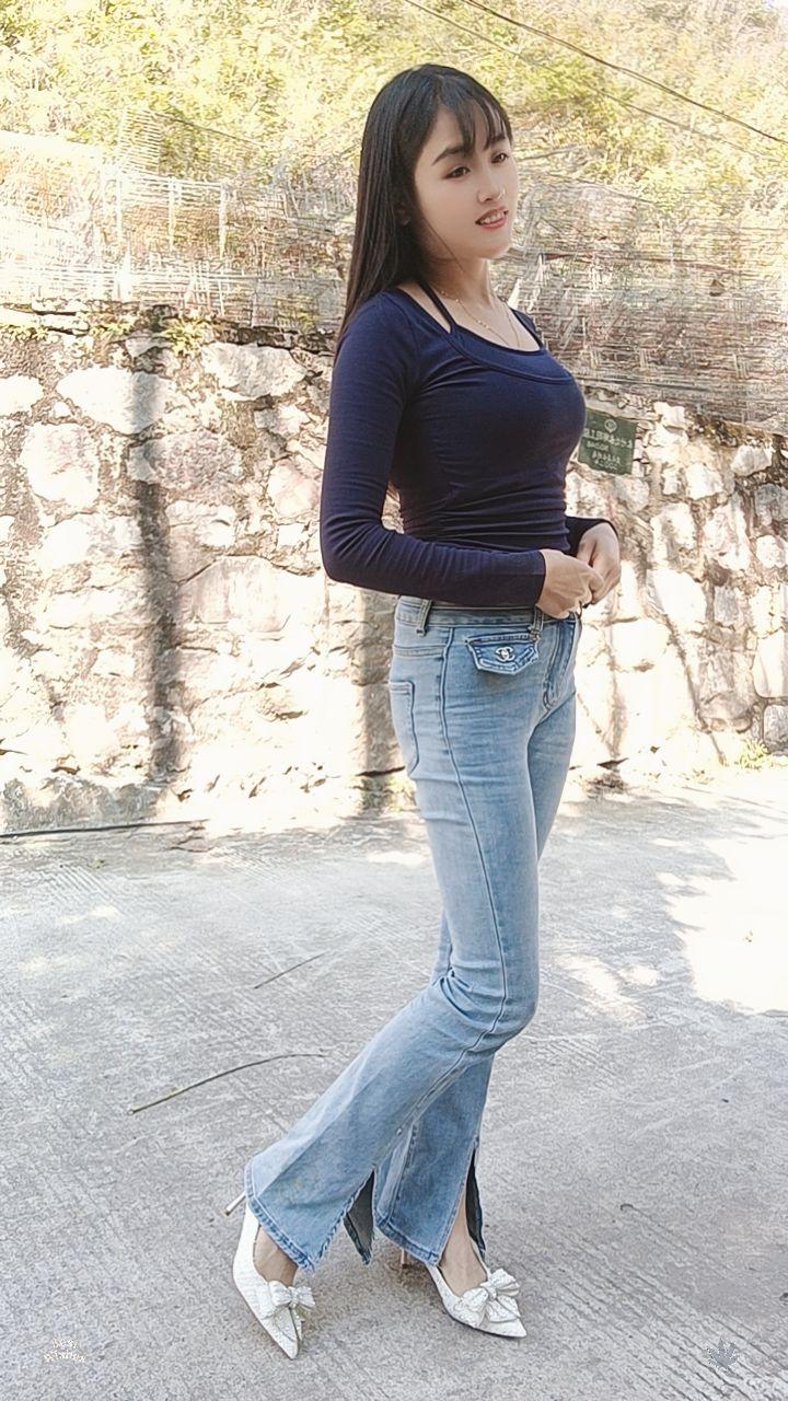 牛仔裤穿搭 紧身牛仔裤 山里姑娘