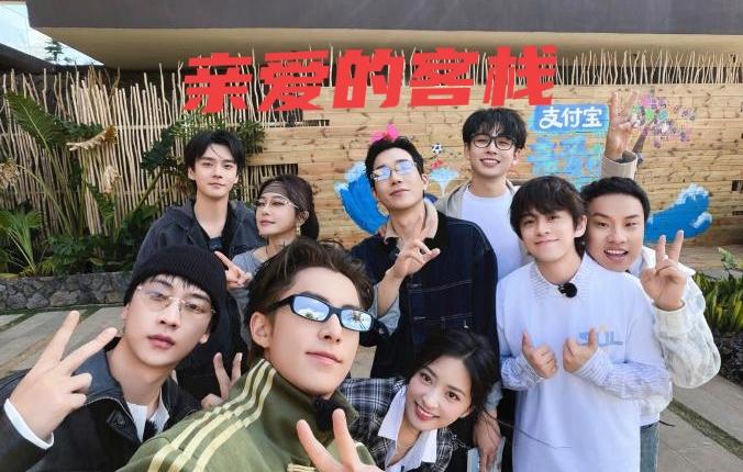 《亲爱的客栈》吴泽林厨艺赢了！这波逆袭太圈粉
 
最近《亲爱的客栈》真的越看越上