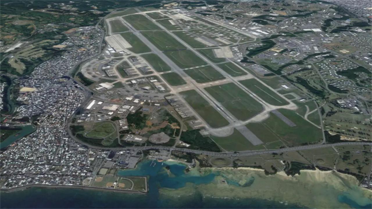 亚太基地全体异动！美打出新筹码，真不怕中国劈头盖脸的导弹雨？

嘉手纳空军基地的