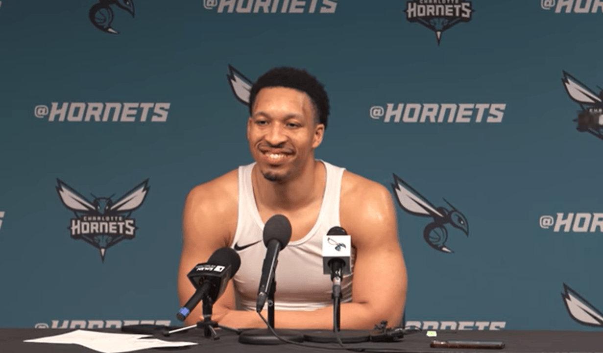 黄蜂vs魔术说好的大场面先生呢？上场比赛，黄蜂球员格兰特-威廉姆斯出战18分钟，