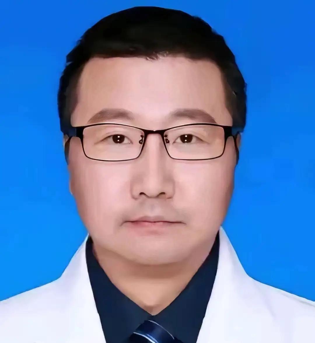 查账查出个“穷光蛋”医生！14年抠50万，全塞给看不起病的人

​​本来是要去“