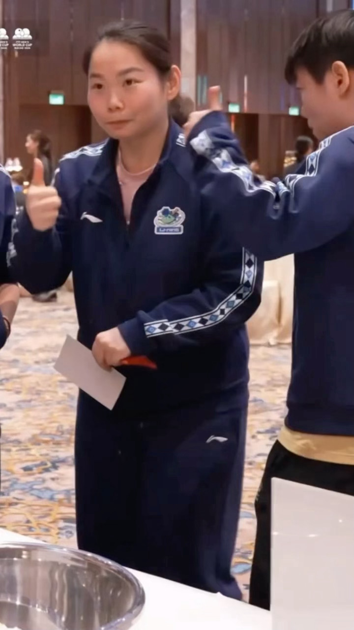 来自莎莎和佳佳的点赞